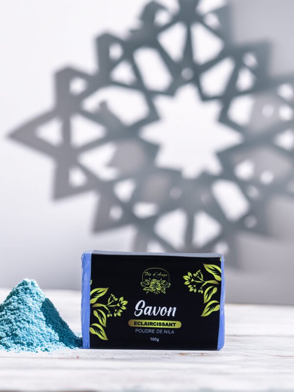 Savon à la Poudre de Nila Bleue - Éclaircissant et Anti-Imperfections