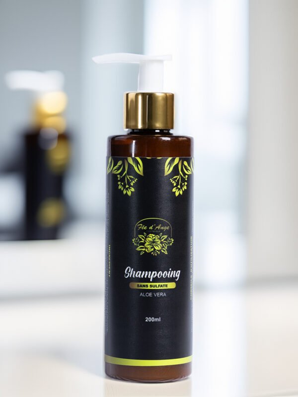 shampooin sans sulf2 Shampoing Sans Sulfate Enrichi à la Kératine et aux Huiles Essentielles